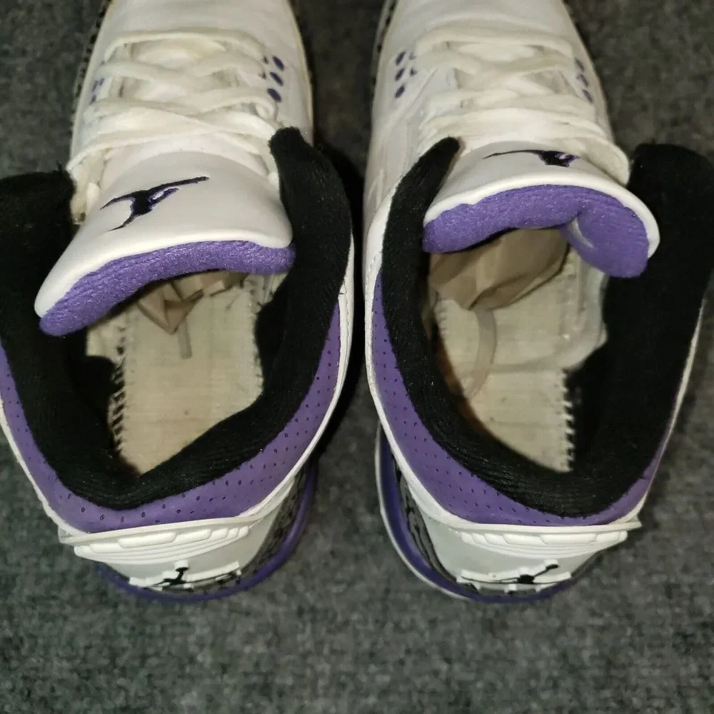 Nike Air Jordan 3 Retro Shoes Youth Boys Size 7 Purple White Sneakers DM0967-105